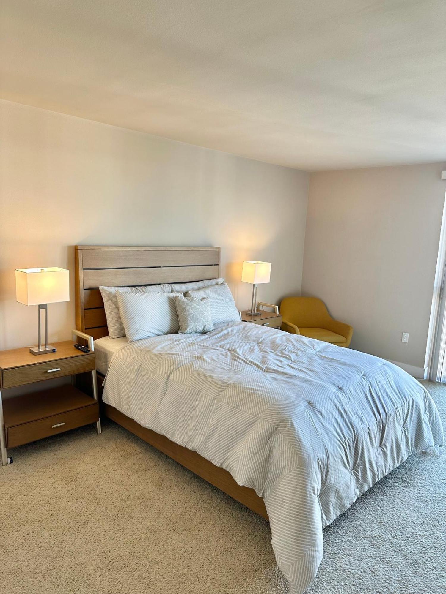 Cozy Oceanfront Peaceful In Marina Del Rey *